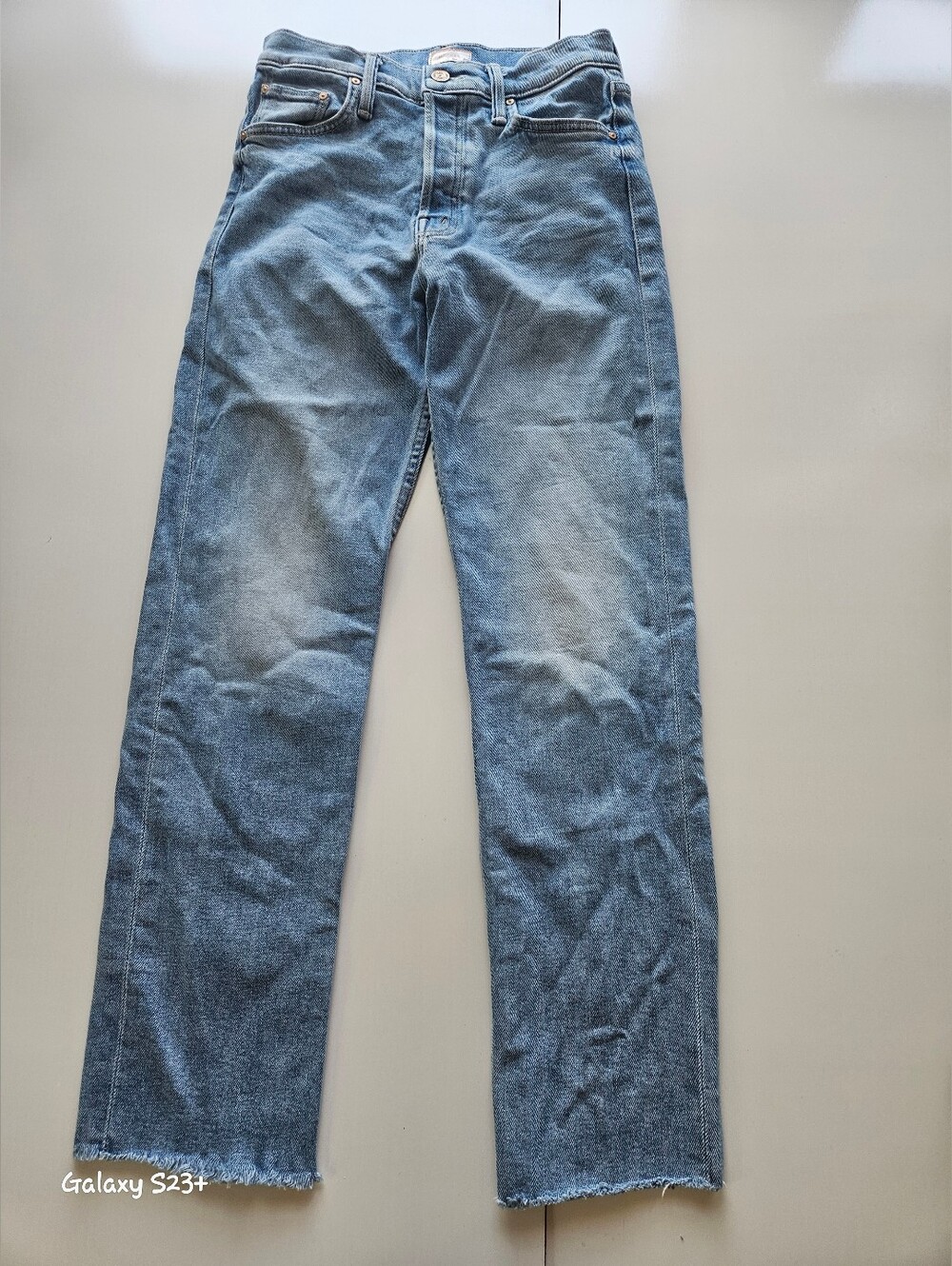MOTHER- Women's 27  Light Wash  The Tomcat Ankle Fray Jeans